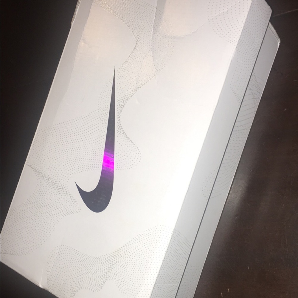 Air Vapormax 2019 size 10 in women.